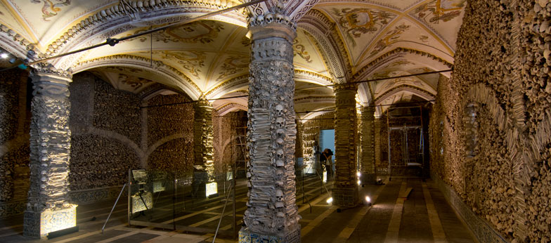 Capela dos Ossos (Évora)